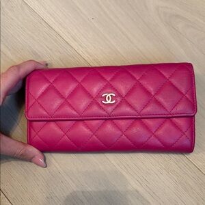 CHANEL Fuchsia Quilted Wallet